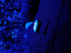 Lunartec LED Blinklicht:Kinetisches Clip-On-Sicherheitslicht Mit 6 LEDs, 15 Lumen, IPX8 13 Lunartec LED Blinklicht:Kinetisches Clip-On-Sicherheitslicht Mit 6 LEDs, 15 Lumen, IPX8 -Newgen medicals Shop nx5895 6