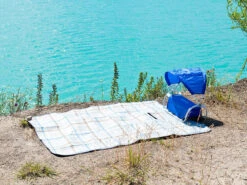 PEARL Strand Kopfkissen:Nacken-Kissen Mit Sonnenschutz Für Strand Und Outdoor