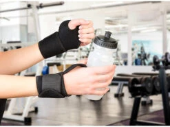 PEARL Sports Handgelenkbandage:4er-Set Handgelenk-Bandagen Für Kraftsport, Aus Neopren, Universalgr. 12 PEARL Sports Handgelenkbandage:4er-Set Handgelenk-Bandagen Für Kraftsport, Aus Neopren, Universalgr. -Newgen medicals Shop nx7910 3