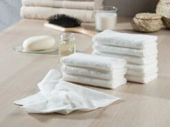 Sichler Beauty Mikrofaser Tücher:Mikrofaser-Kosmetiktücher Zur Gesichtspflege, 30 Stück, Weiß, 30x30 Cm 23 Sichler Beauty Mikrofaser Tücher:Mikrofaser-Kosmetiktücher Zur Gesichtspflege, 30 Stück, Weiß, 30x30 Cm -Newgen medicals Shop nx7984 7