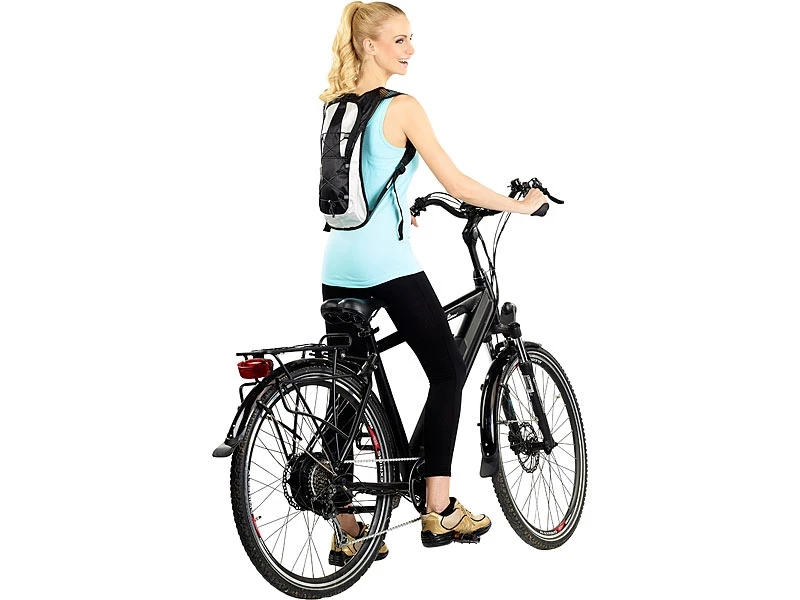 Xcase Rucksack Mit Trinkblase:Ultraleichter Fahrrad-Rucksack Mit 2-Liter-Trinksystem Und Reflektoren 7 Xcase Rucksack Mit Trinkblase:Ultraleichter Fahrrad-Rucksack Mit 2-Liter-Trinksystem Und Reflektoren – Bild 7
